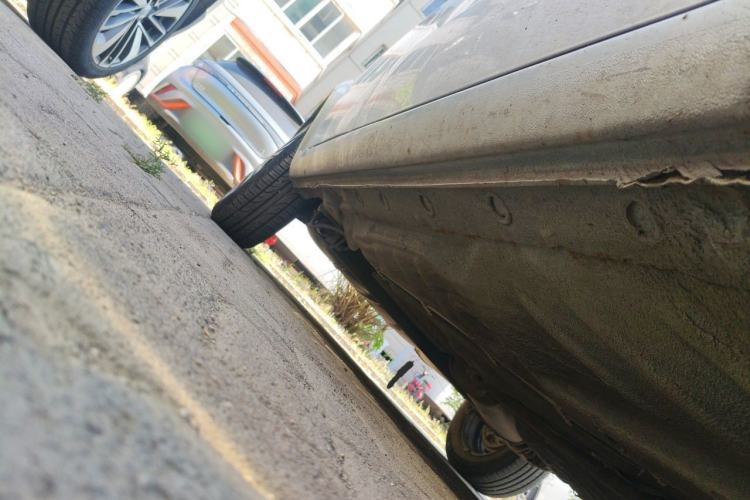 Used Volkswagen Jetta 2010 1.6L Partner Chassis Front Right