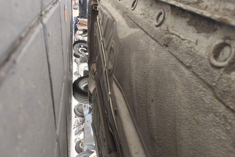 Used Volkswagen Jetta 2010 1.6L Partner Chassis Front Right
