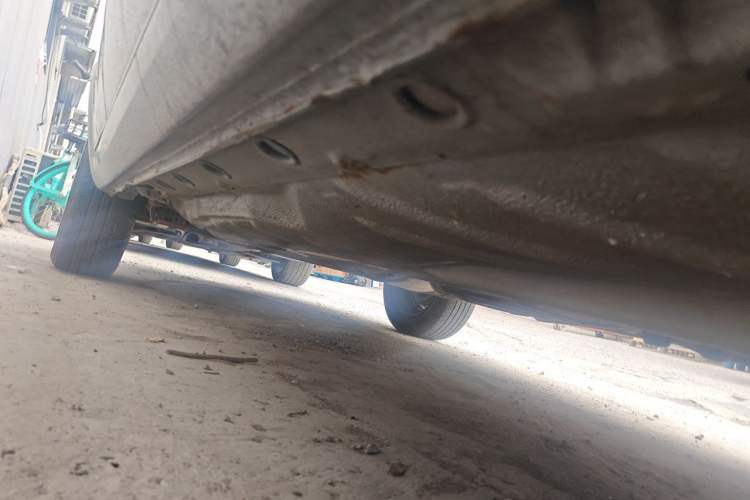 Used Volkswagen Jetta 2010 1.6L Partner Chassis Front Right