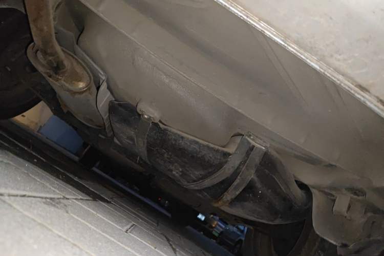 Used Volkswagen Jetta 2010 1.6L Partner Chassis Rear