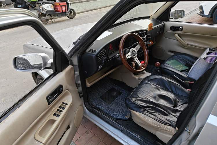 Used Volkswagen Jetta 2010 1.6L Vanguard Driver Seat