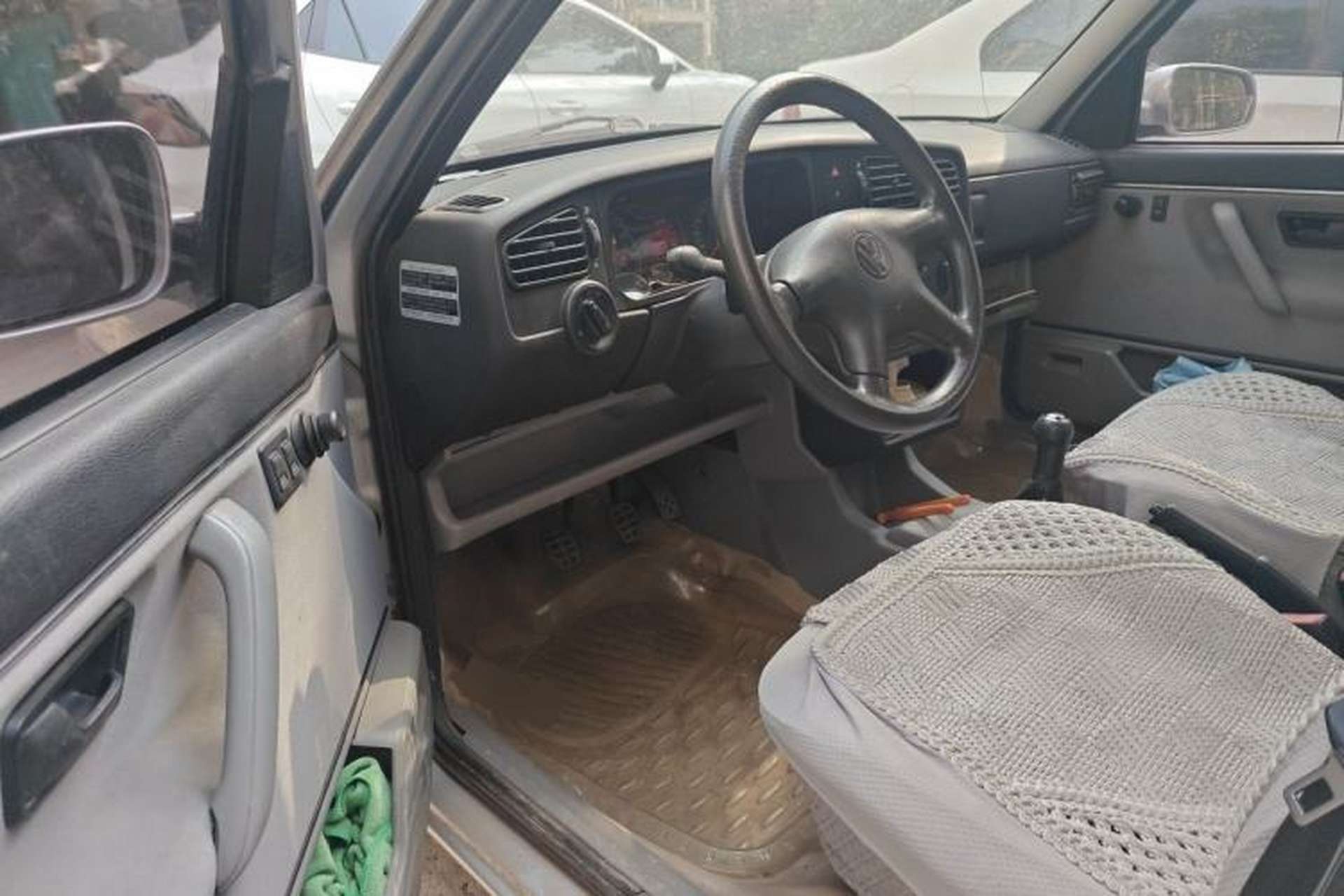 Used Volkswagen Jetta 2010 1.6L Partner Driver Seat