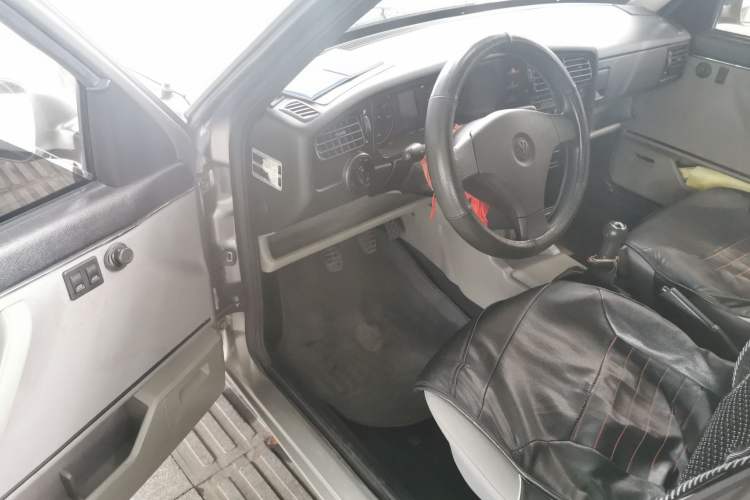 Used Volkswagen Jetta 2010 1.6L Partner Driver Seat