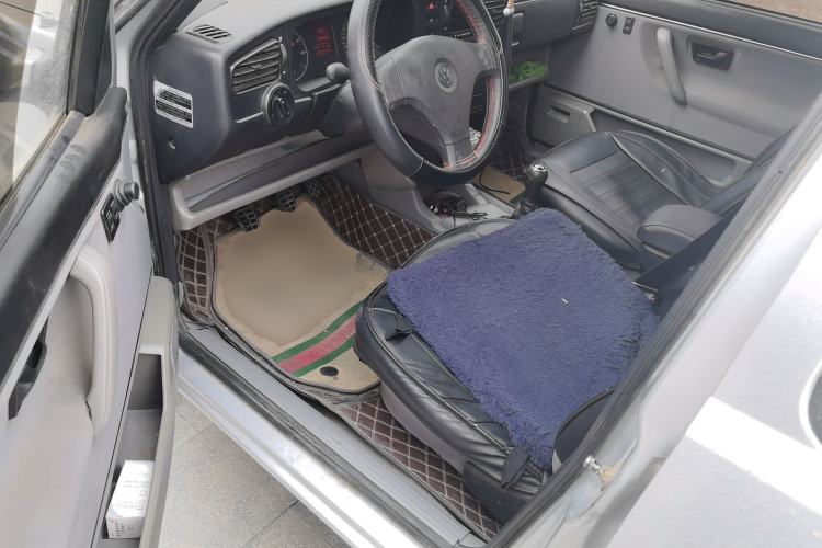 Used Volkswagen Jetta 2010 1.6L Partner Driver Seat