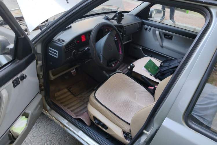 Used Volkswagen Jetta 2010 1.6L Partner Driver Seat