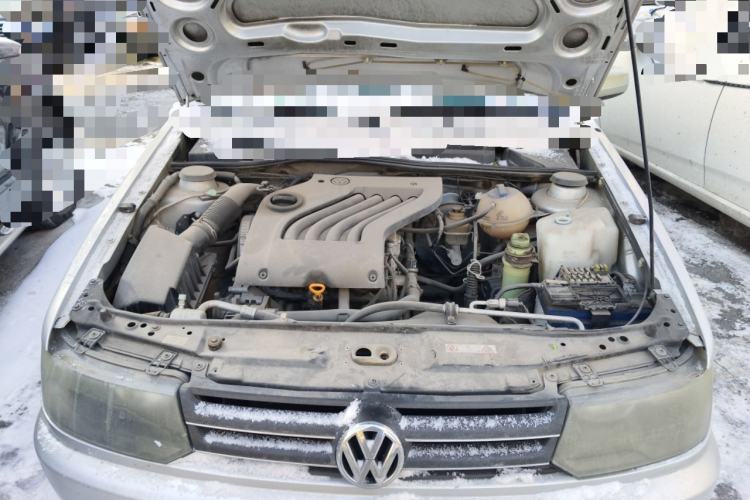 Used Volkswagen Jetta 2010 1.6L Vanguard Engine Bay