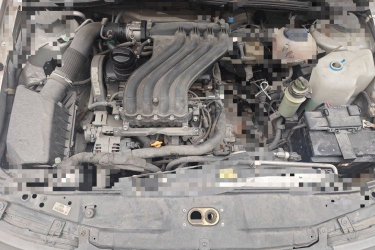 Used Volkswagen Jetta 2010 1.6L Partner Engine Bay