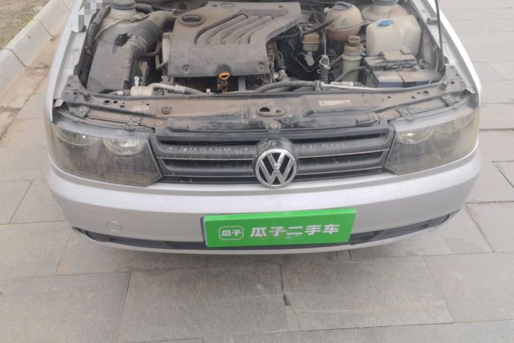Used Volkswagen Jetta 2010 1.6L Partner Engine Bay