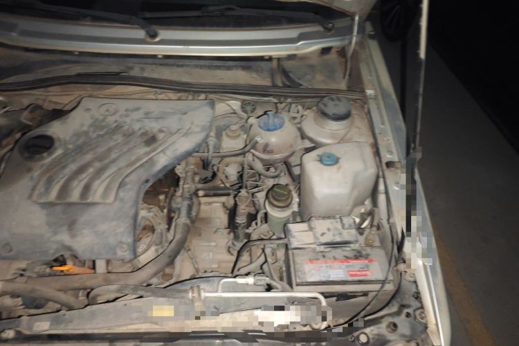 Used Volkswagen Jetta 2010 1.6L Partner Engine Bay Left