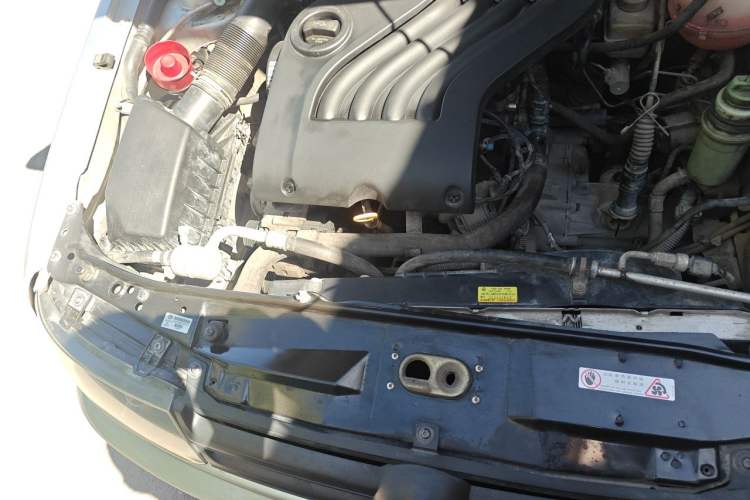 Used Volkswagen Jetta 2010 1.6L Partner Engine Bay Right
