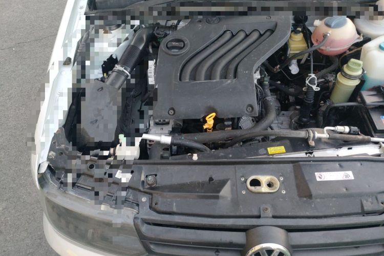 Used Volkswagen Jetta 2010 1.6L Partner Engine Bay Right