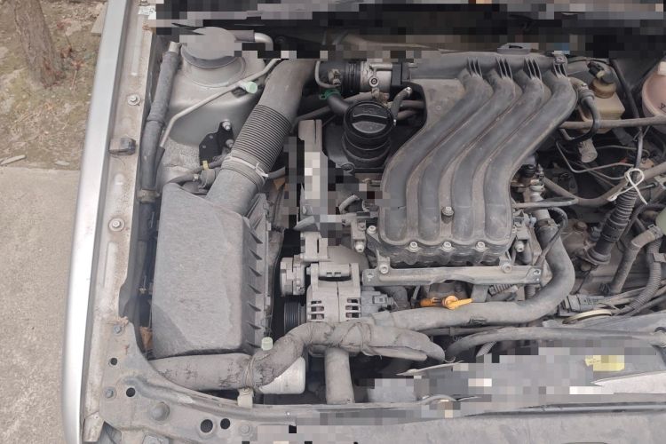 Used Volkswagen Jetta 2010 1.6L Partner Engine Bay Right