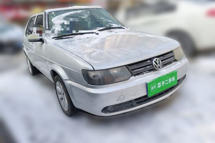 Used Volkswagen Jetta 2010 1.6L Vanguard Front Right 45 Deg