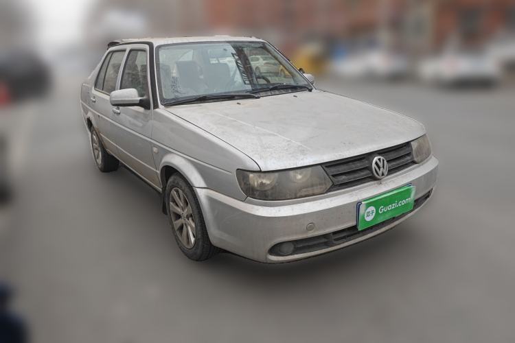 Used Volkswagen Jetta 2010 1.6L Vanguard Front Right 45 Deg