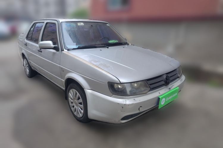 Used Volkswagen Jetta 2010 1.6L Partner Front Right 45 Deg