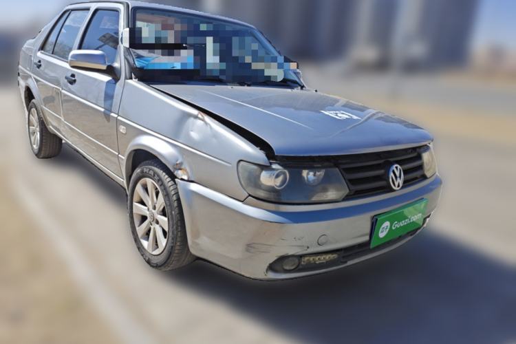 Used Volkswagen Jetta 2010 1.6L Partner Front Right 45 Deg