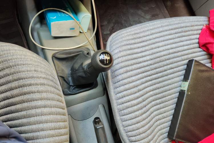 Used Volkswagen Jetta 2010 1.6L Partner Gear Lever