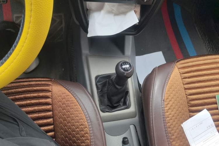 Used Volkswagen Jetta 2010 1.6L Partner Gear Lever