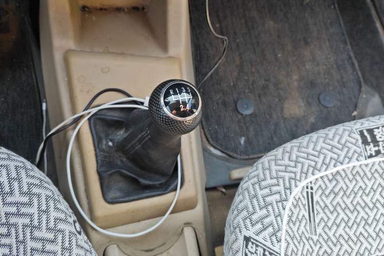 Used Volkswagen Jetta 2010 1.6L Vanguard Gear Lever