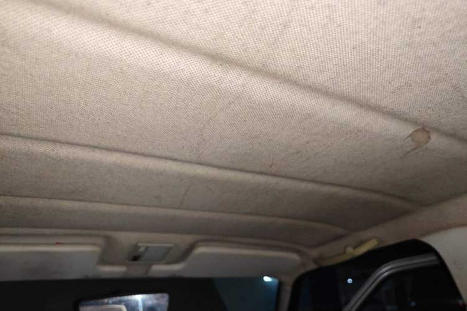 Used Volkswagen Jetta 2010 1.6L Partner Headliner