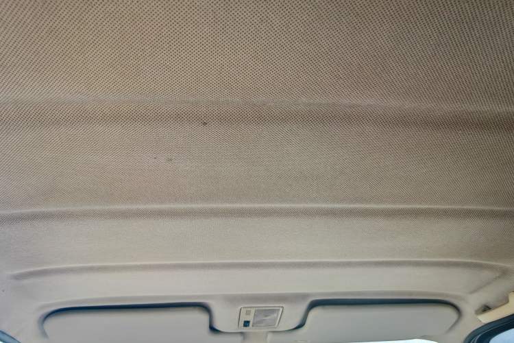 Used Volkswagen Jetta 2010 1.6L Partner Headliner