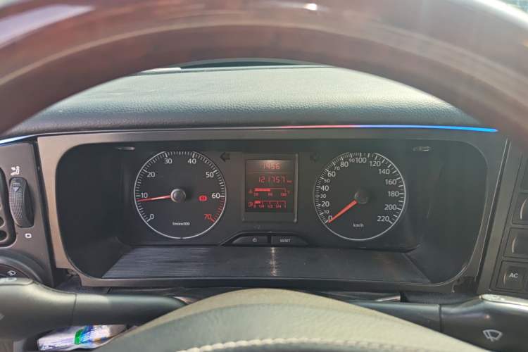 Used Volkswagen Jetta 2010 1.6L Partner Instrument Cluster