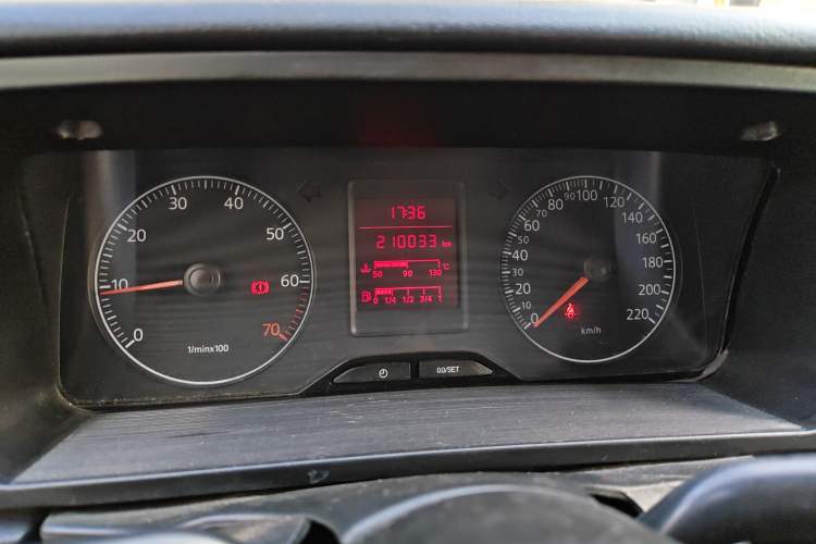 Used Volkswagen Jetta 2010 1.6L Vanguard Instrument Cluster
