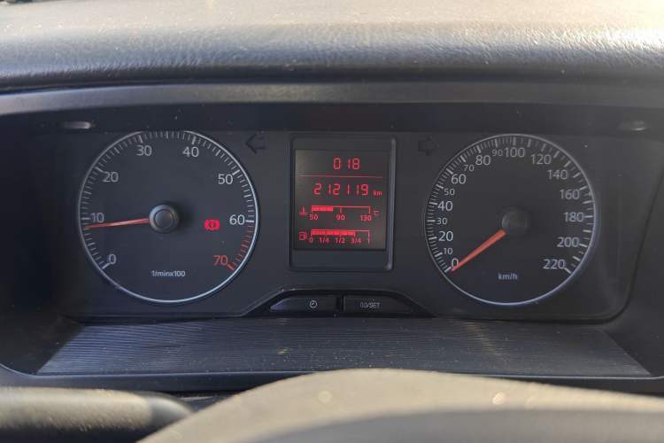 Used Volkswagen Jetta 2010 1.6L Partner Instrument Cluster