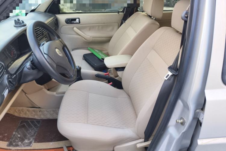 Used Volkswagen Jetta 2010 1.6L Vanguard Left Front Seat