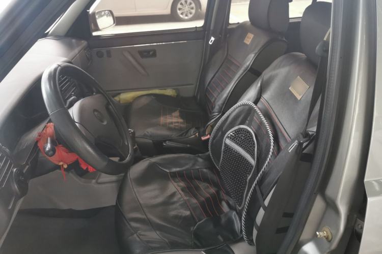 Used Volkswagen Jetta 2010 1.6L Partner Left Front Seat