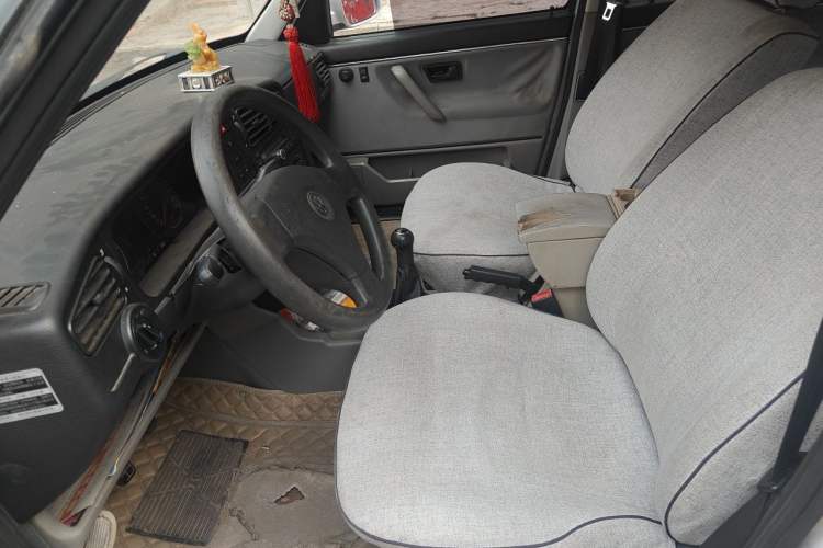 Used Volkswagen Jetta 2010 1.6L Partner Left Front Seat