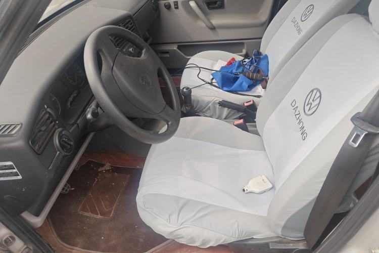 Used Volkswagen Jetta 2010 1.6L Partner Left Front Seat