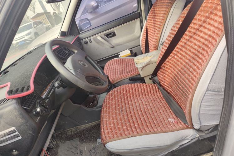 Used Volkswagen Jetta 2010 1.6L Partner Left Front Seat