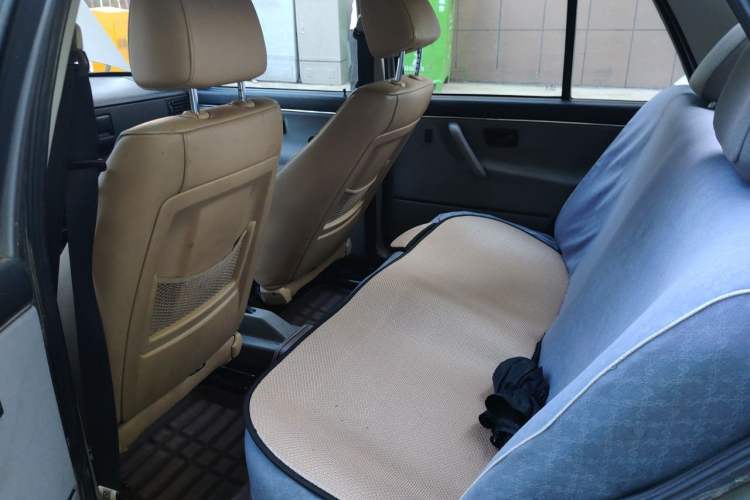 Used Volkswagen Jetta 2010 1.6L Partner Left Rear Seat