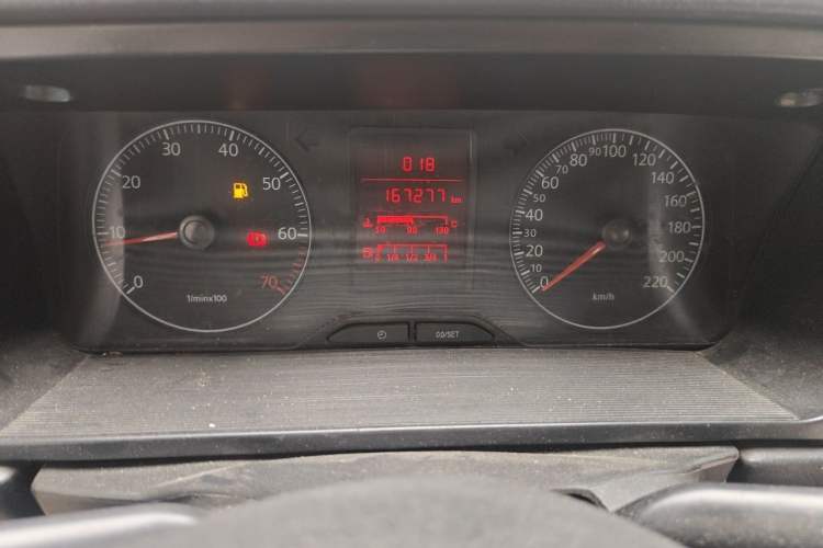Used Volkswagen Jetta 2010 1.6L Partner Odometer Close Up