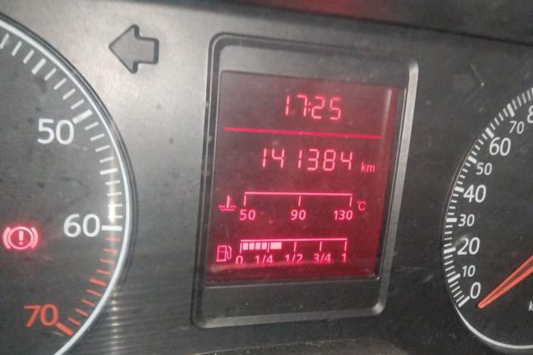 Used Volkswagen Jetta 2010 1.6L Partner Odometer Close Up