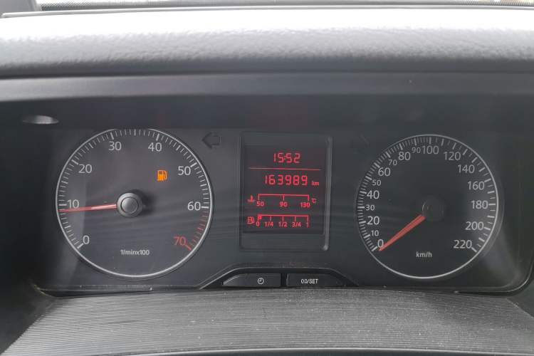 Used Volkswagen Jetta 2010 1.6L Partner Odometer Close Up
