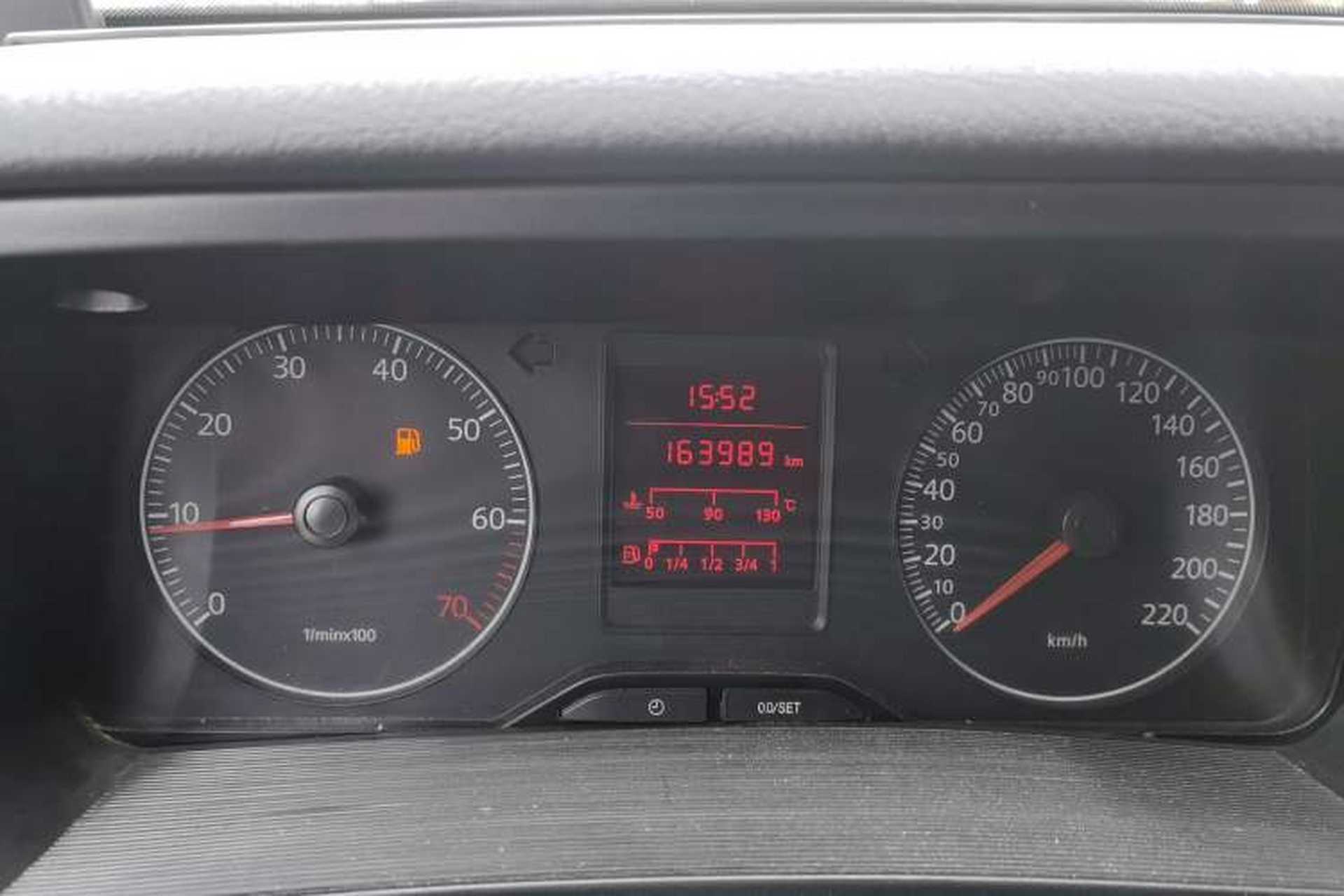Used Volkswagen Jetta 2010 1.6L Partner Odometer Close Up