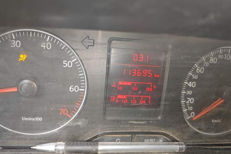 Used Volkswagen Jetta 2010 1.6L Vanguard Odometer Close Up