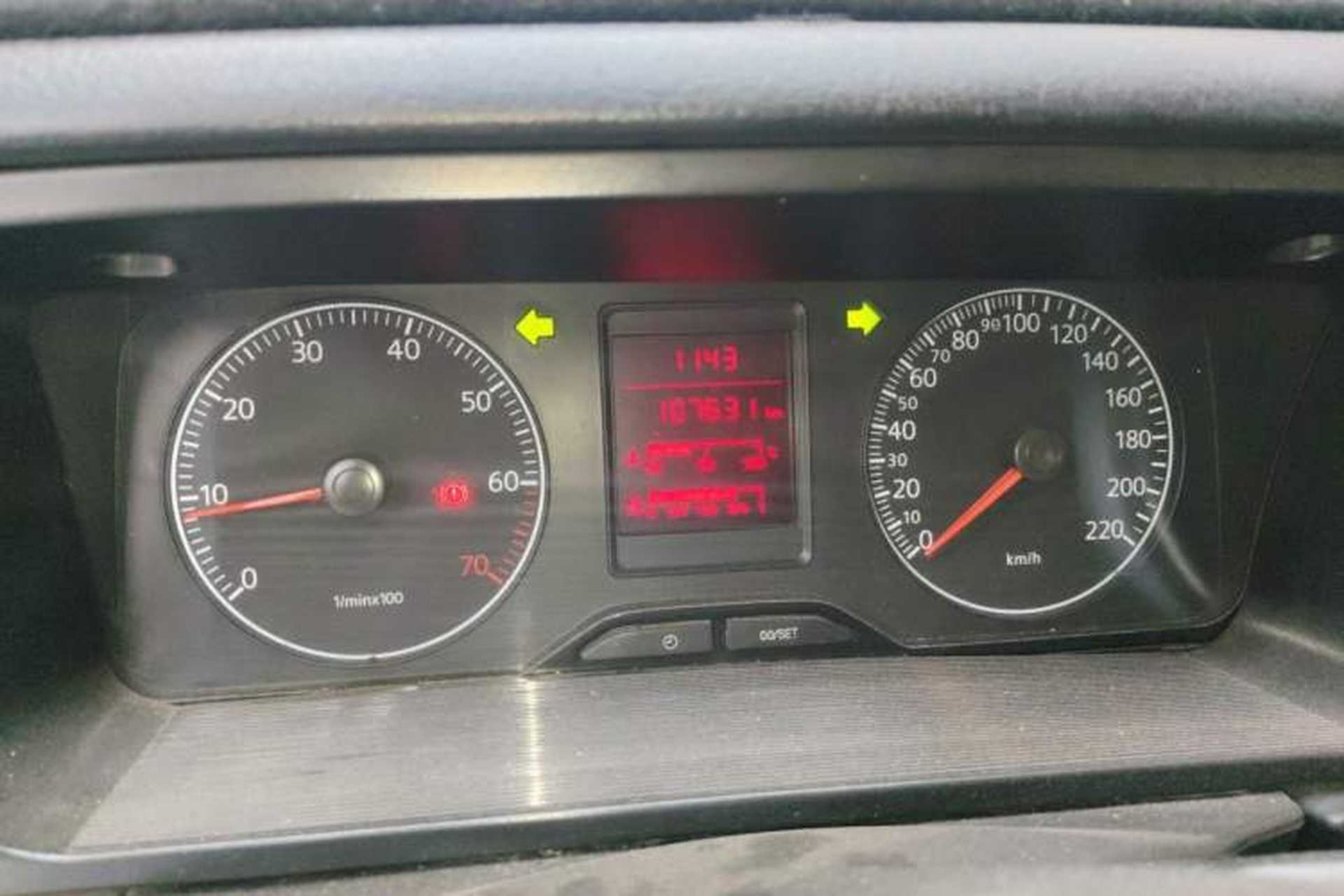 Used Volkswagen Jetta 2010 1.6L Partner Odometer Close Up