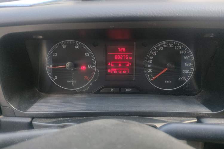 Used Volkswagen Jetta 2010 1.6L Partner Odometer Close Up