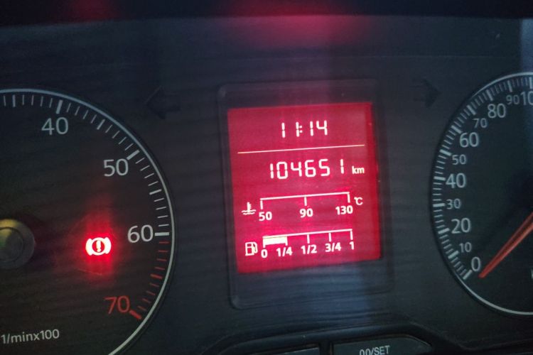 Used Volkswagen Jetta 2010 1.6L Partner Odometer Close Up