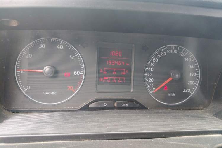 Used Volkswagen Jetta 2010 1.6L Vanguard Odometer Close Up