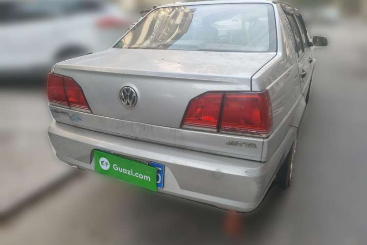 Used Volkswagen Jetta 2010 1.6L Partner Rear Right 45 Deg