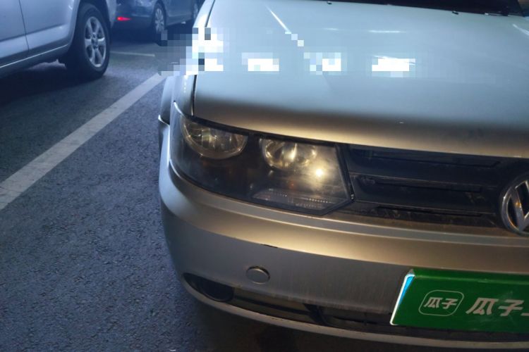 Used Volkswagen Jetta 2010 1.6L Partner Right Front Headlight
