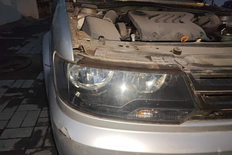 Used Volkswagen Jetta 2010 1.6L Partner Right Front Headlight
