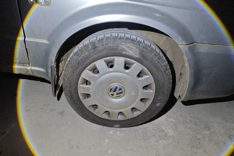 Used Volkswagen Jetta 2010 1.6L Partner Right Front Wheel Hub