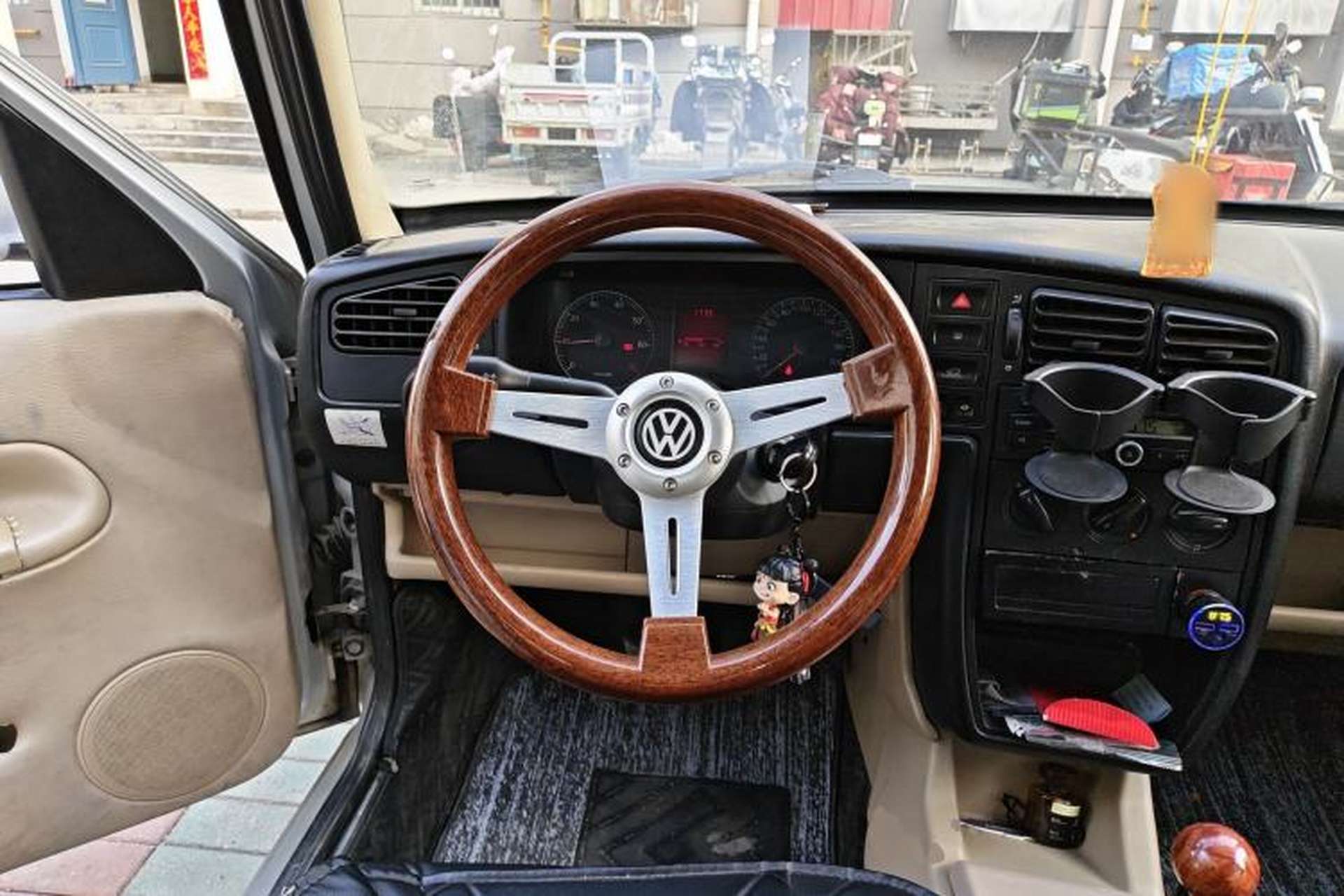 Used Volkswagen Jetta 2010 1.6L Vanguard Steering Wheel