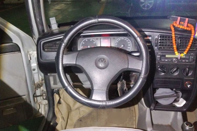 Used Volkswagen Jetta 2010 1.6L Partner Steering Wheel