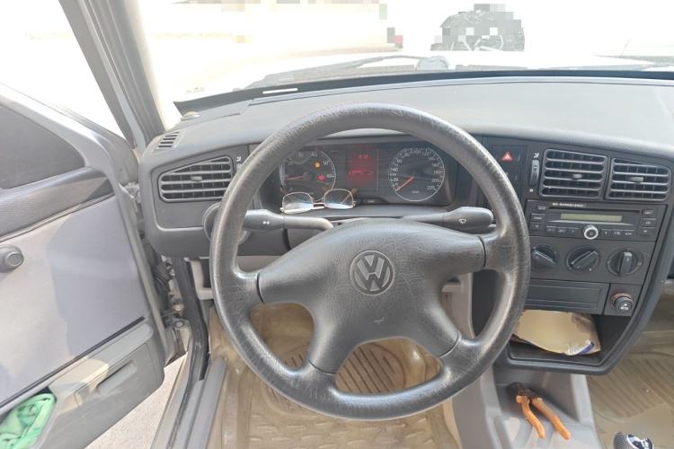 Used Volkswagen Jetta 2010 1.6L Partner Steering Wheel